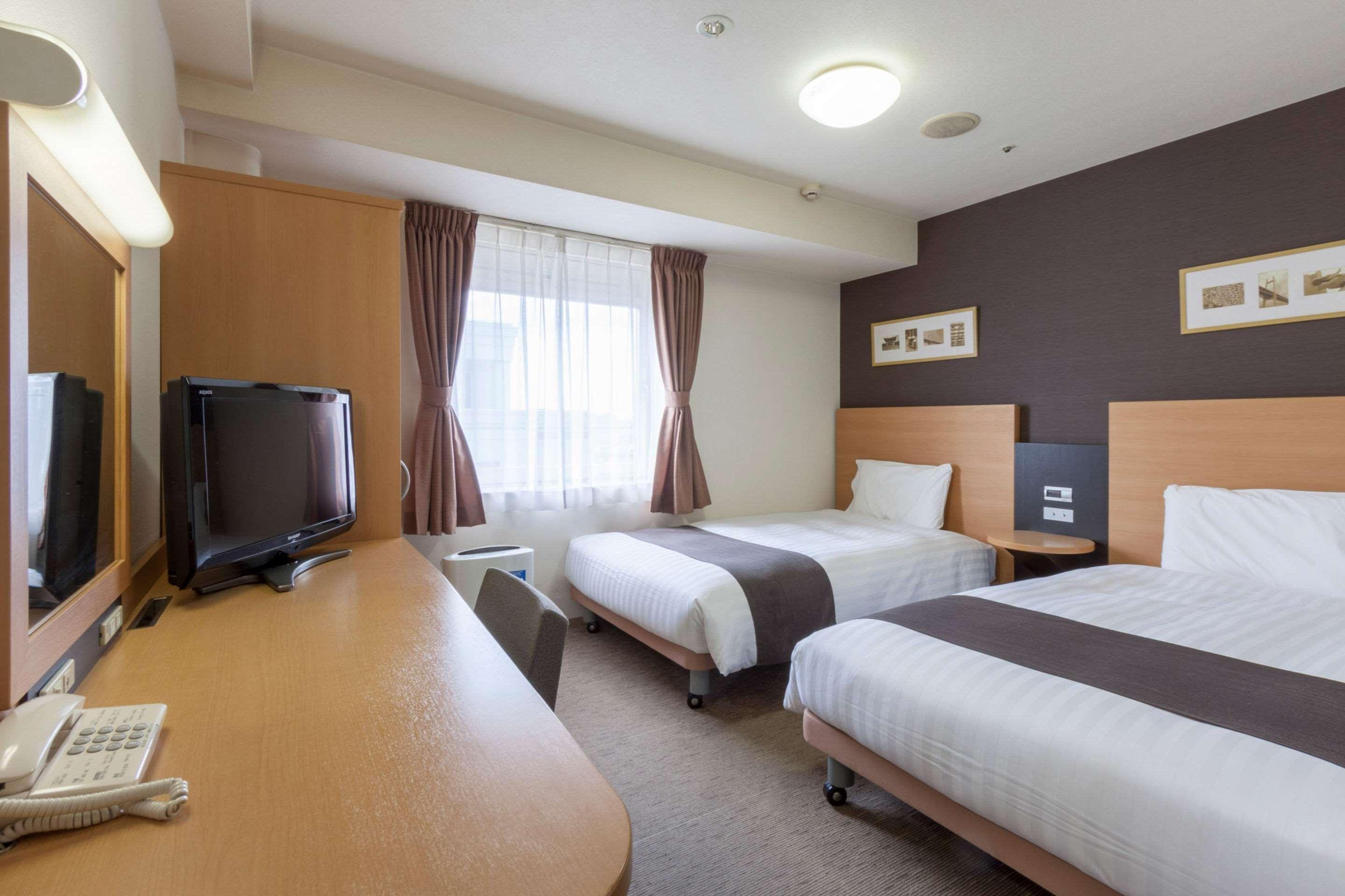 Comfort Hotel Yokohama Kannai Extérieur photo